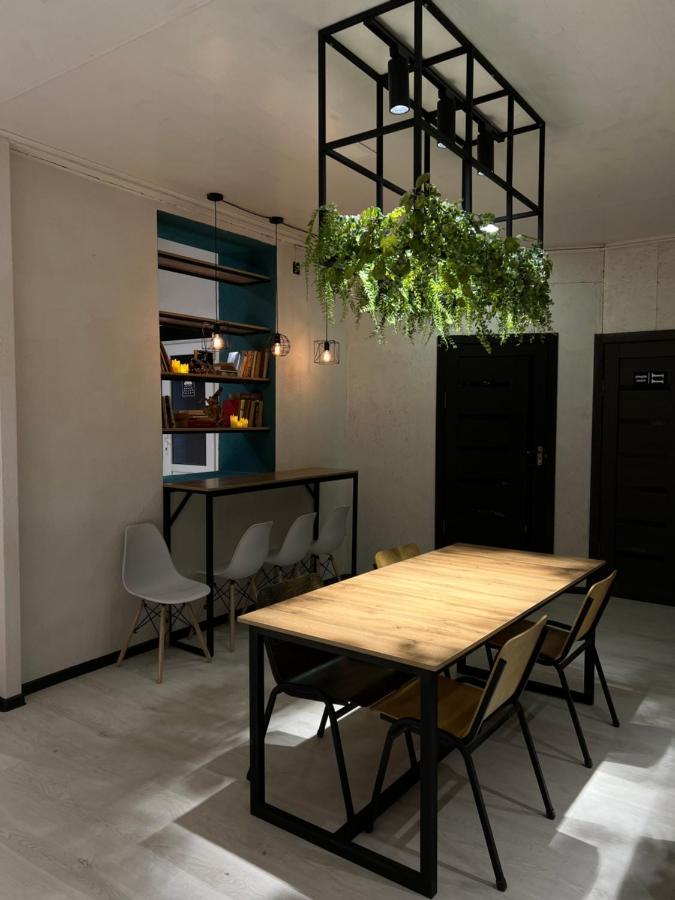 Capsule Hostel 卡拉科尔 外观 照片