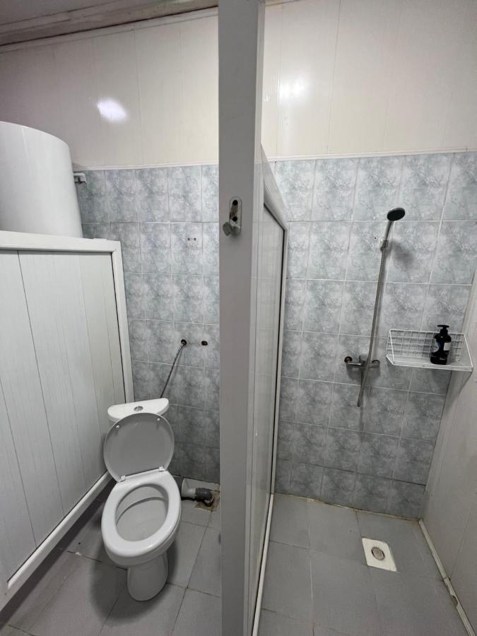Capsule Hostel 卡拉科尔 外观 照片